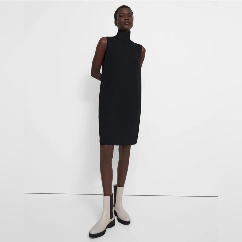 Theory Roll Neck Dress in Crepe Black Size Large